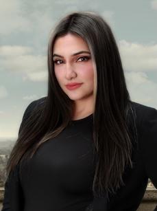 <span class="user_name">Layale Hamdan</span><img data-bs-toggle="tooltip" title="Verified" src="https://www.timlxstatic.com/externals/images/verify-icon.png" alt="" class="verified_icon" width="14px">